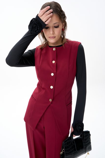 Жилет Дарси (бордовый)