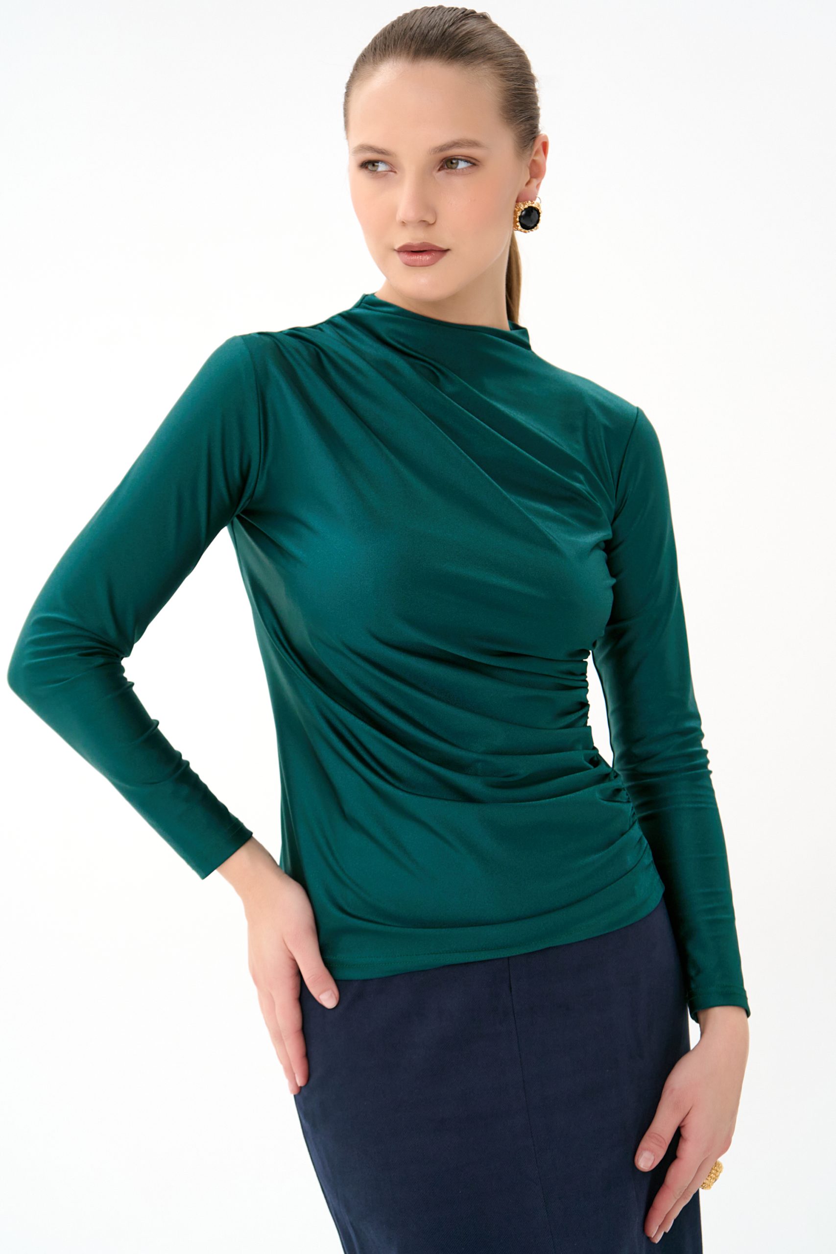 Лонгслив Нора (изумрудный)