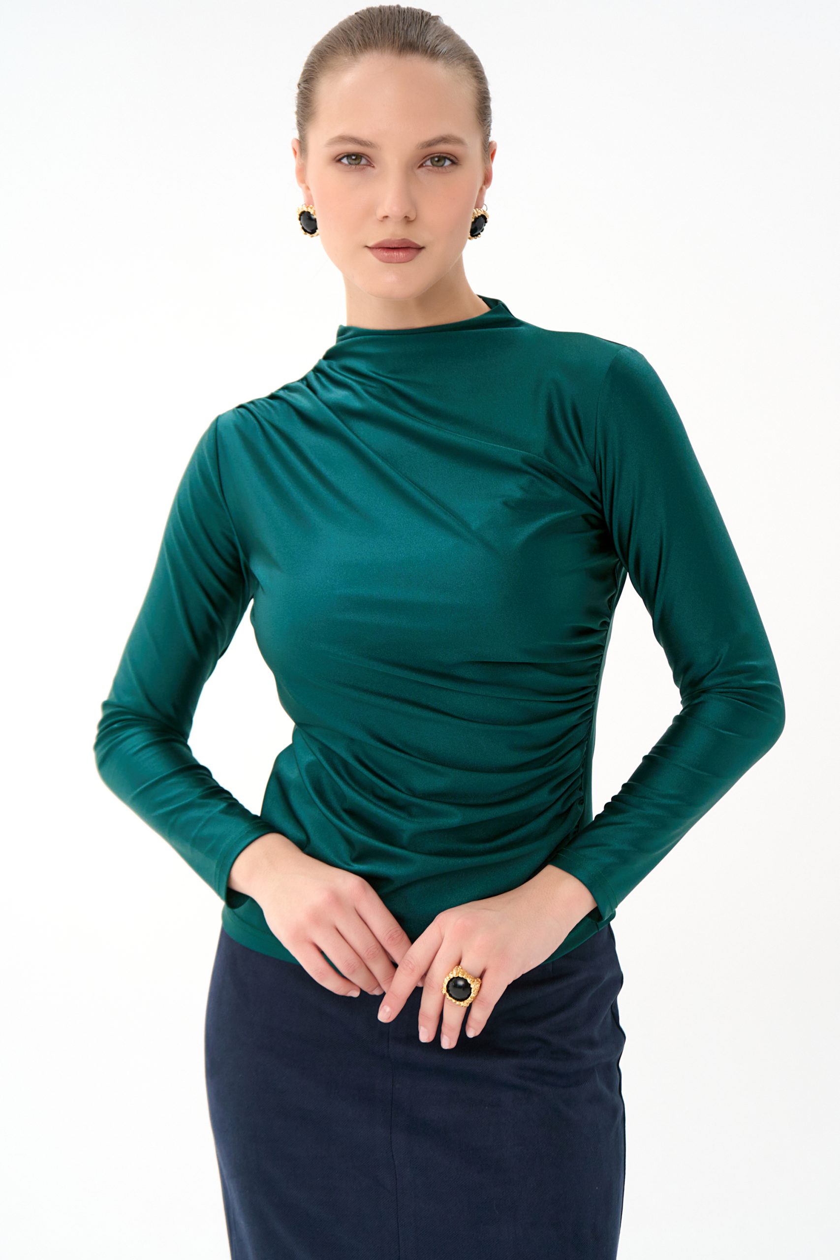 Лонгслив Нора (изумрудный)