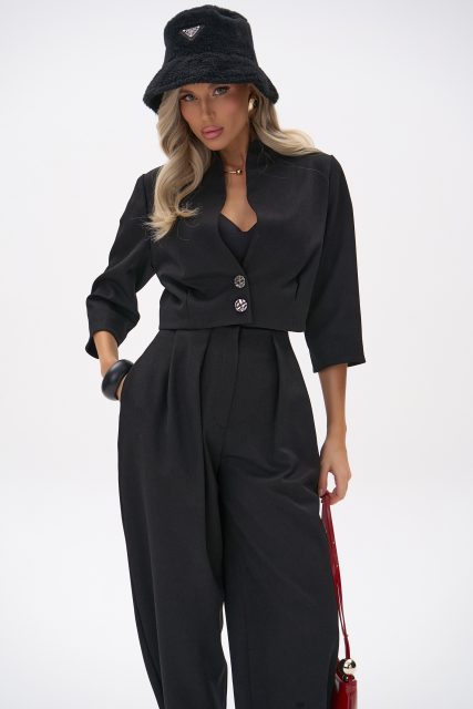 Короткий пиджак Джуди