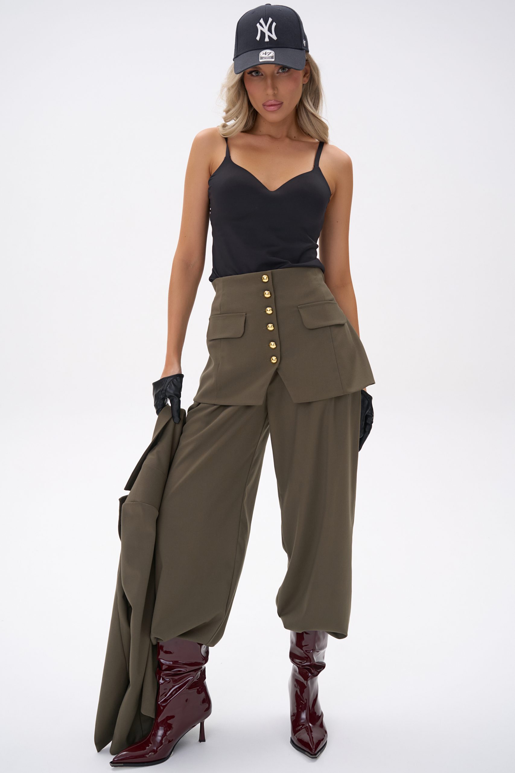 Костюм - тройка Мэдди (хаки)