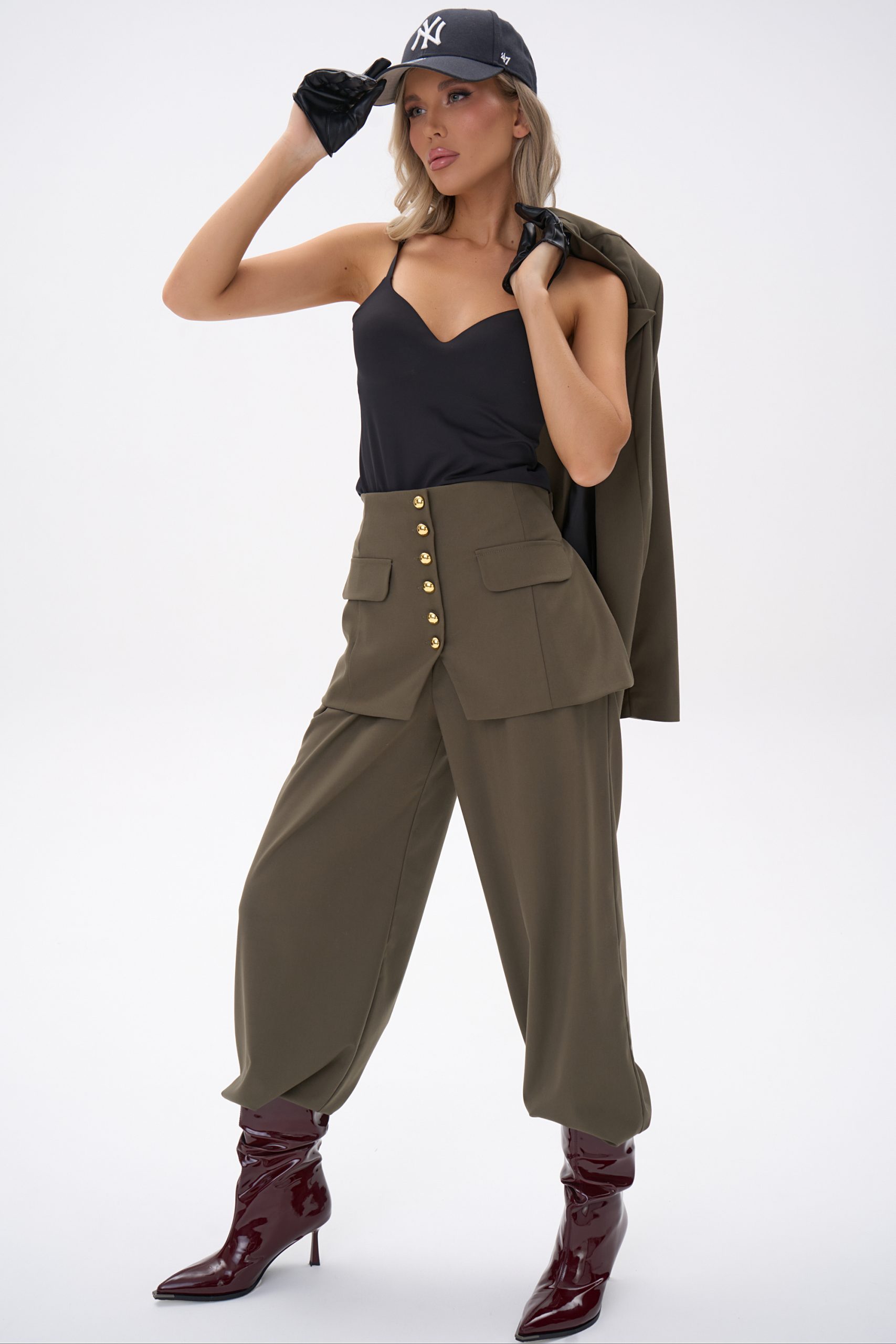 Костюм - тройка Мэдди (хаки)