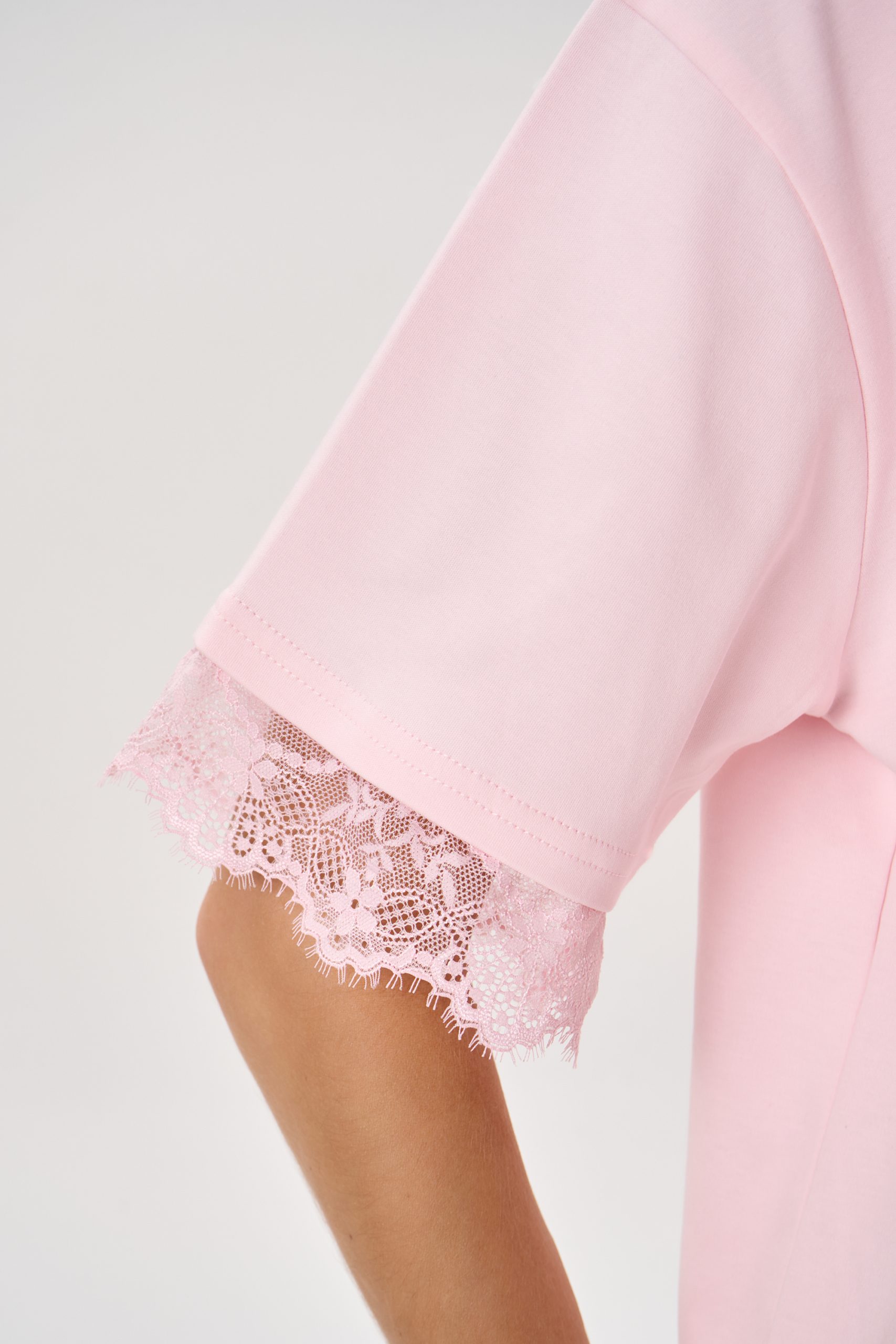 Футболка Бэль (розовый)