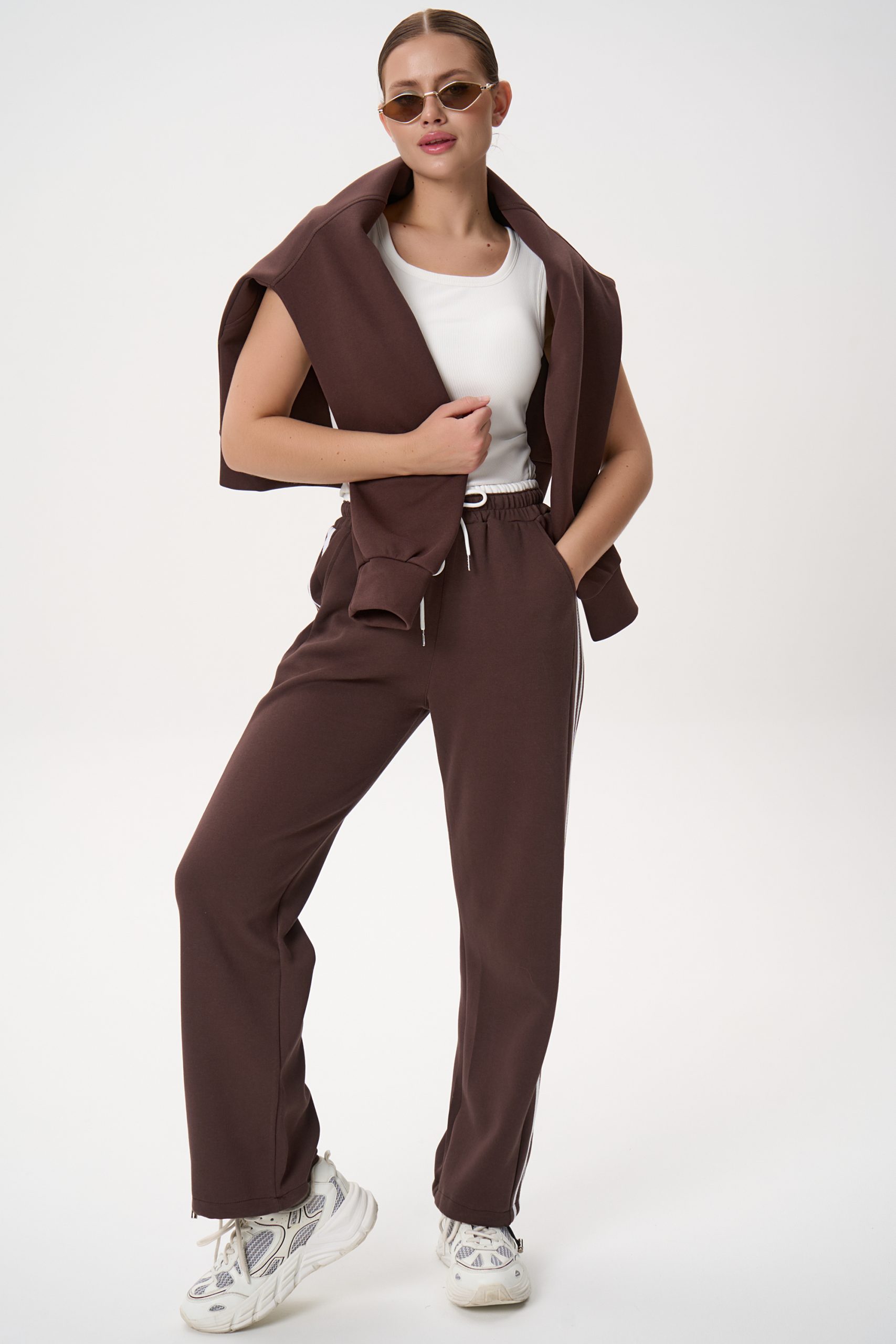Брюки спортивные Юнис (шоколадный)